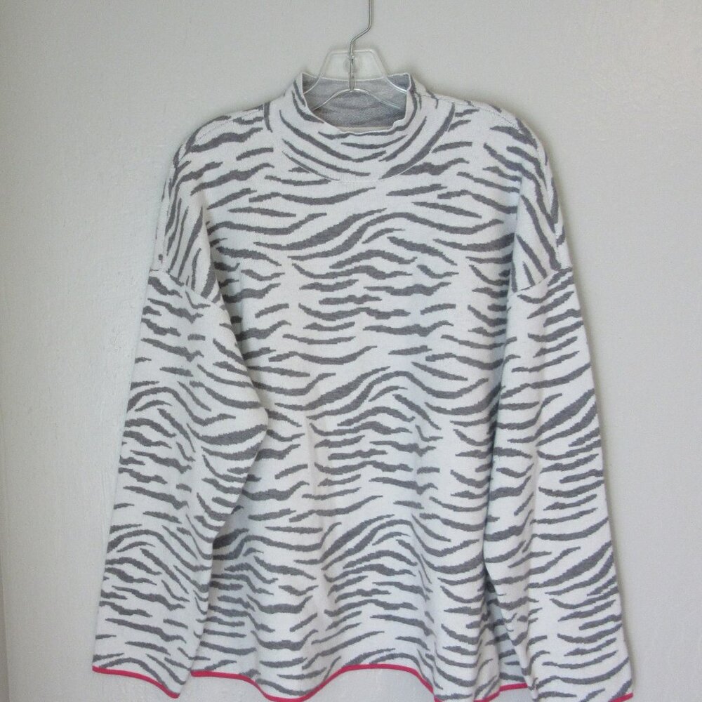 ANTHROPOLOGIE White & Gray Zebra Stripe Pullover 2X Long Sleeve Mock Neck Top